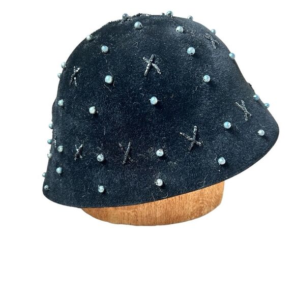 Vintage 1920s Black Velvet Sequin Beaded Bucket Hat main image 5